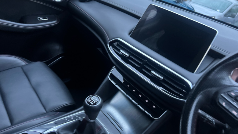 MG Hs 1.5 T-GDI Excite 5dr Petrol Hatchback